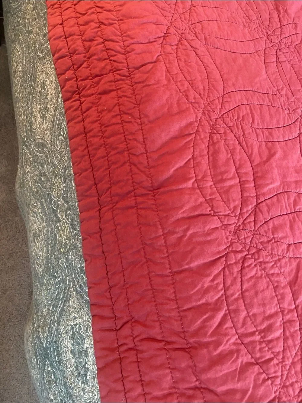 Red Quilted Bedspread/ coverlet Classic 100% cotton